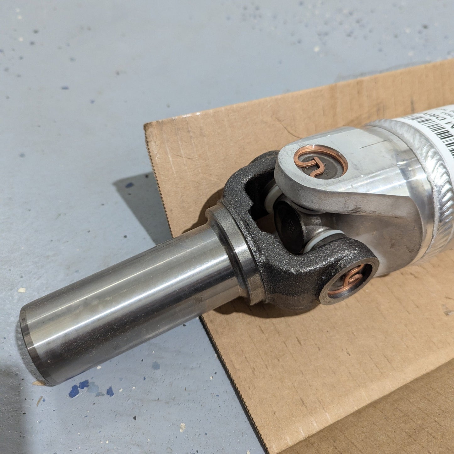 Toyota Mark II / Cresta / Blit / Crown (JZX110/JZS171) to CD009/CD00A 1-piece Aluminum Driveshaft
